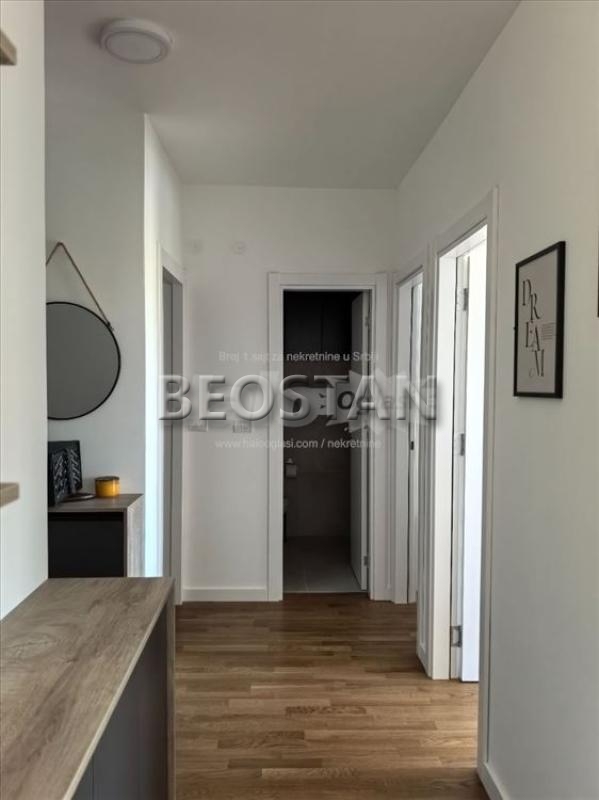 Širi centar - Ledine #64988