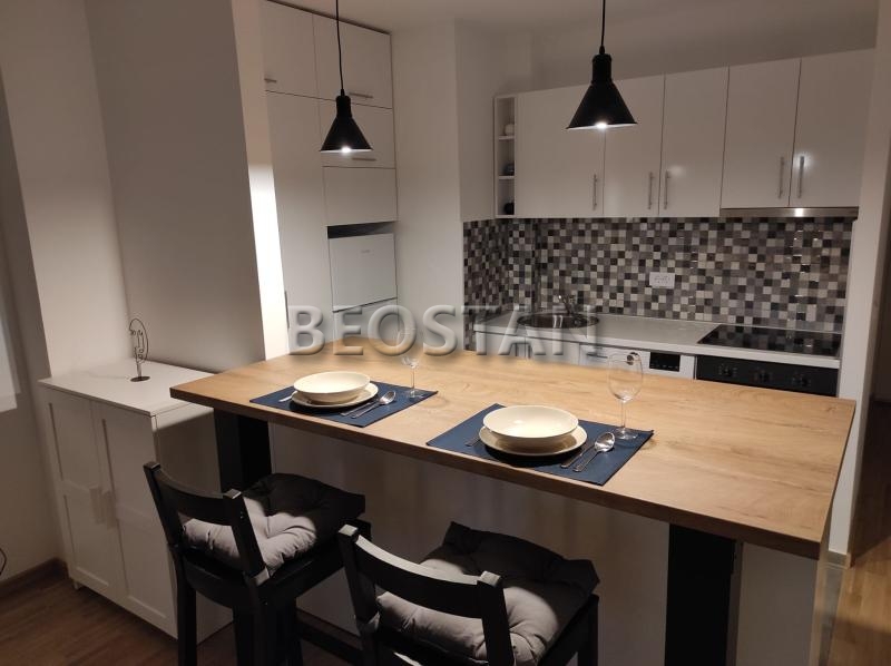 Izdavanje stanova Beograd - Novi Beograd