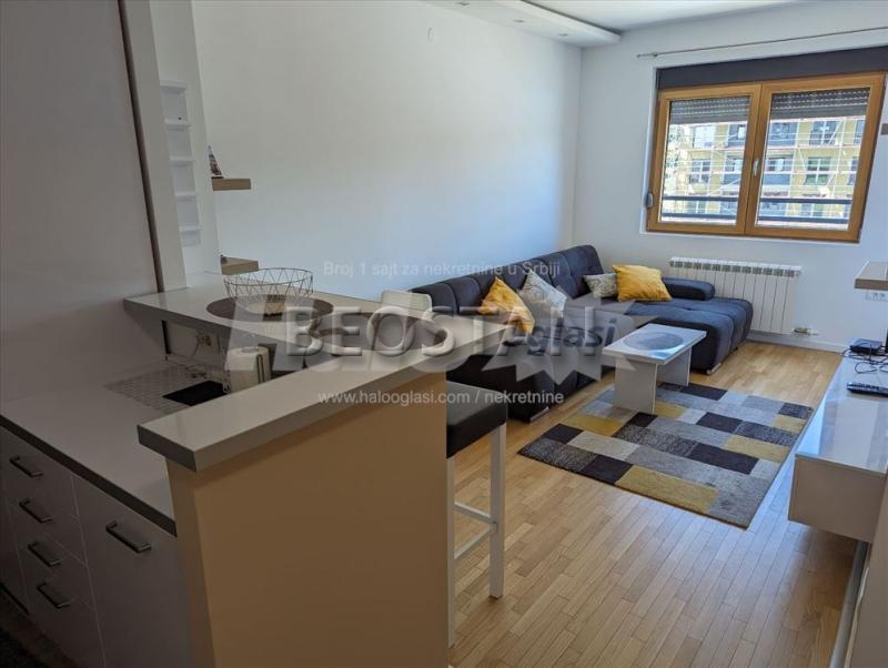 Novi Beograd - Zelena avenija #64897 Novi Beograd - Zelena avenija #64897