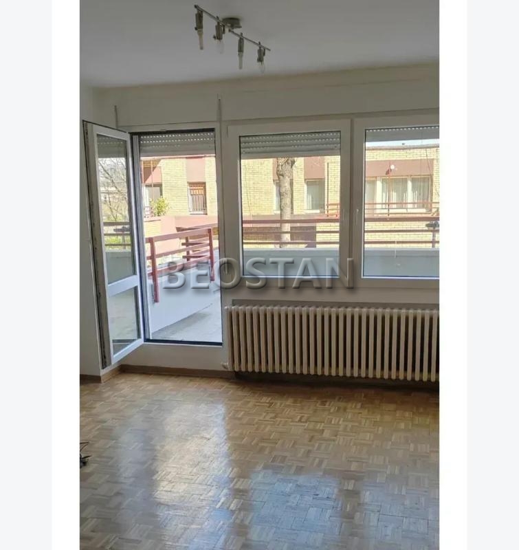 Izdavanje stanova Beograd - Novi Beograd