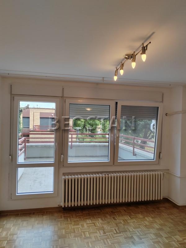 Novi Beograd - Blok 19a #68461