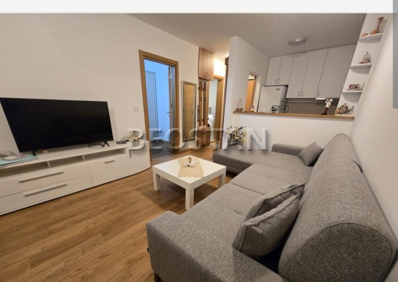 Izdavanje stanova Beograd - Zemun