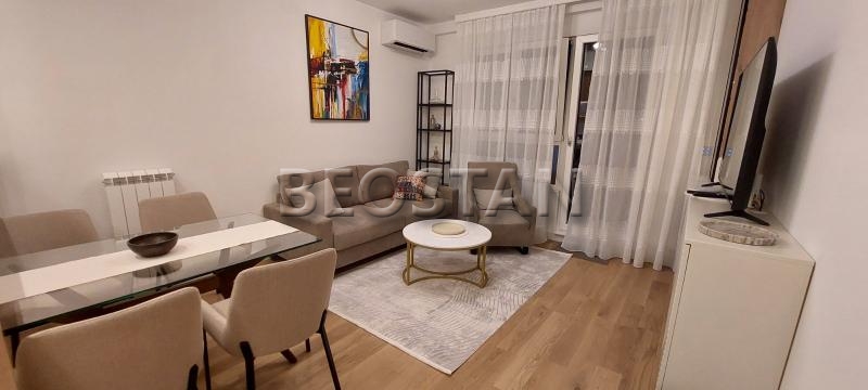 Izdavanje stanova Beograd - Novi Beograd