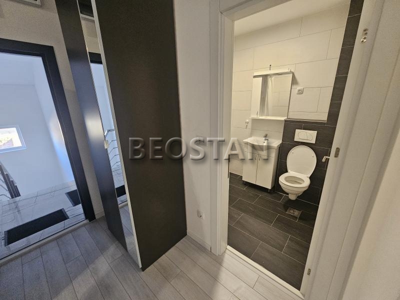 Novi Beograd - Ledine #65003