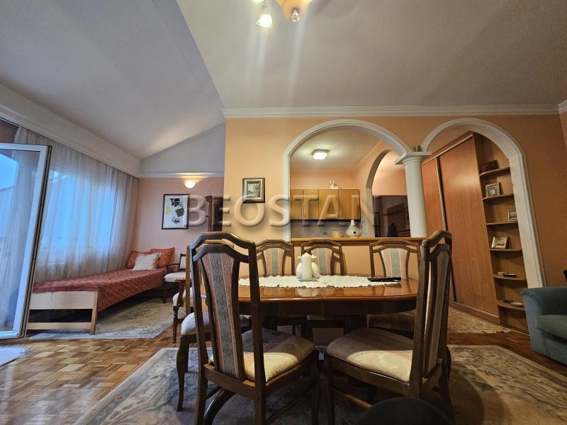 Novi Beograd - Blok 44 tc piramida #65702