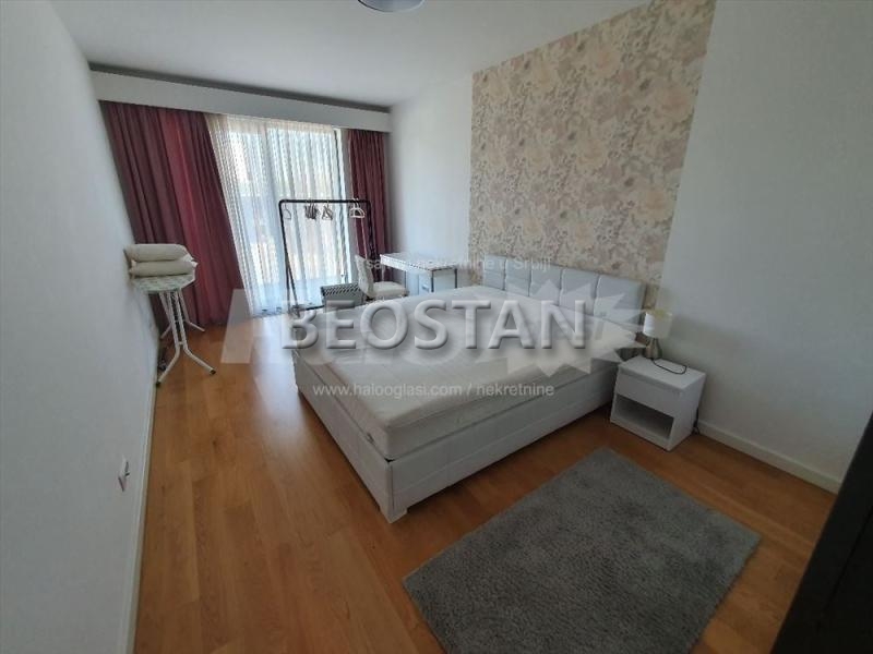 Novi Beograd - West 65 #65223