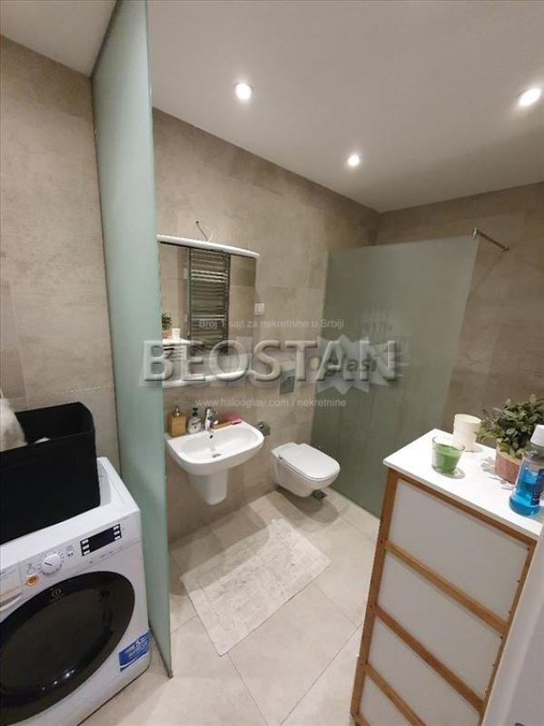 Novi Beograd - West 65 #65223