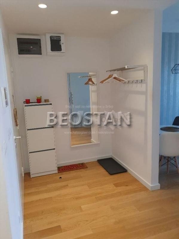 Novi Beograd - West 65 #65223