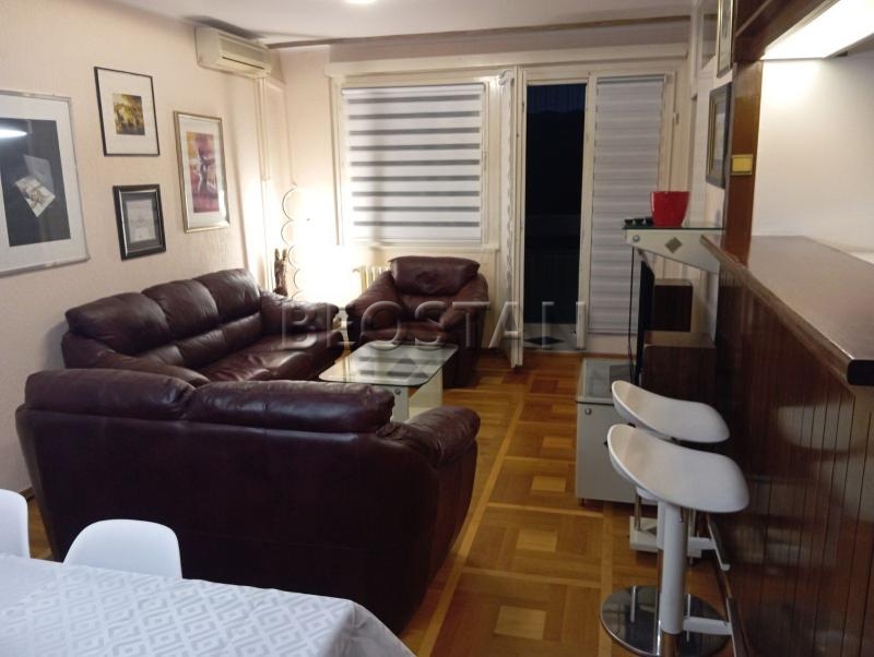 Izdavanje stanova Beograd - Novi Beograd