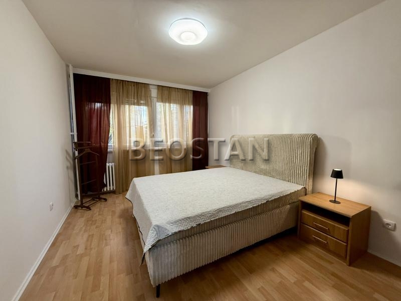 Novi Beograd - Stari merkator #2365334