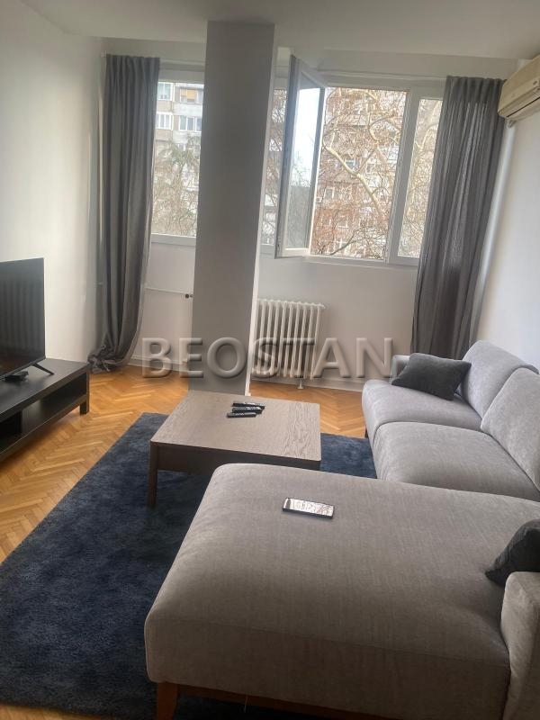 Izdavanje stanova Beograd - Novi Beograd