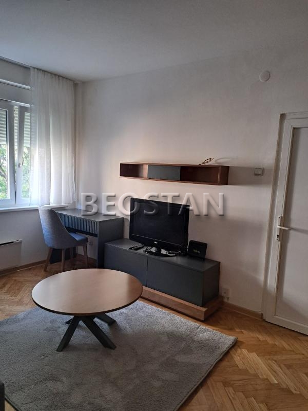 Izdavanje stanova Beograd - Centar