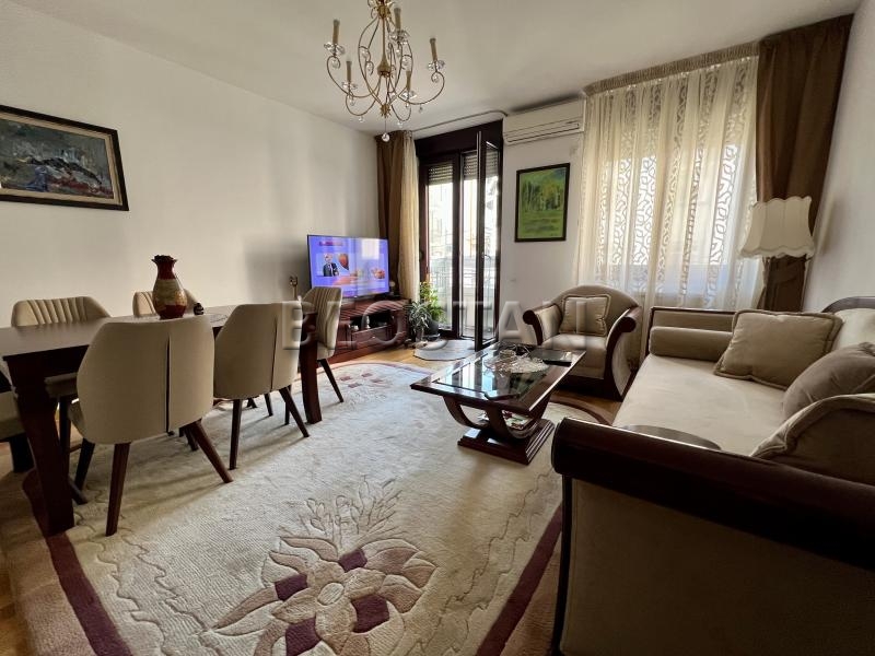 Centar - Vracar Cuburski park #165445