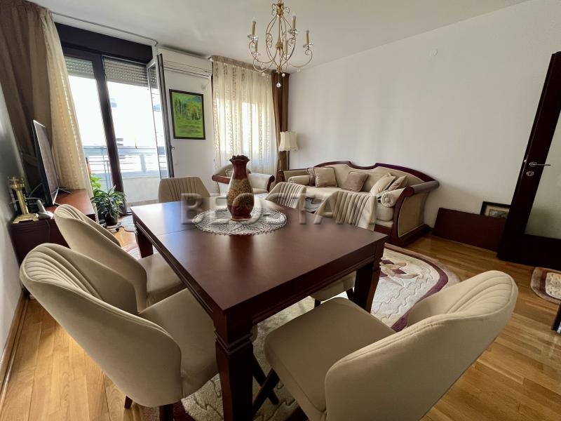 Centar - Vracar Cuburski park #165445