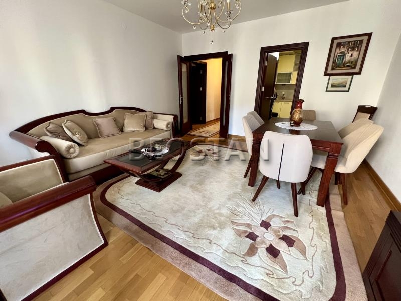 Centar - Vracar Cuburski park #165445