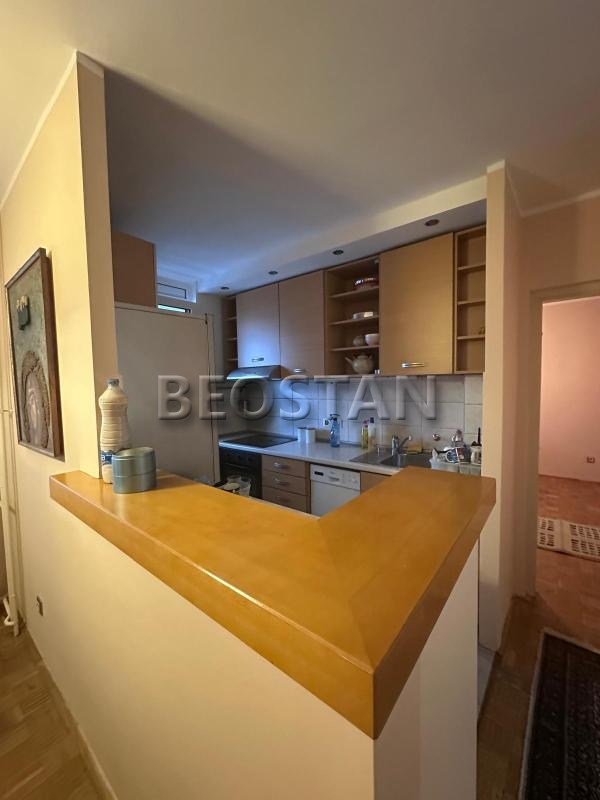 Izdavanje stanova Beograd - Širi centar