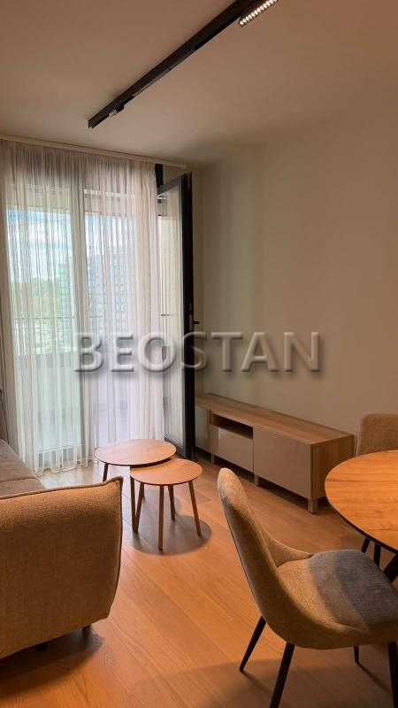 Izdavanje stanova Beograd - Novi Beograd