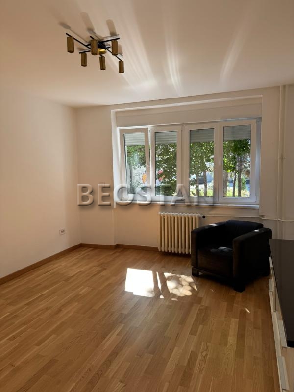 Izdavanje stanova Beograd - Zemun