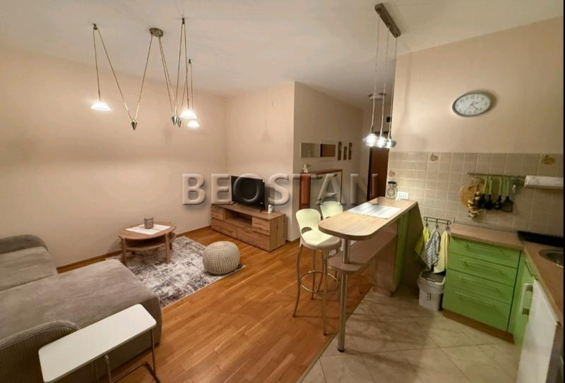 Centar - Tas #64938 Centar - Tas #64938