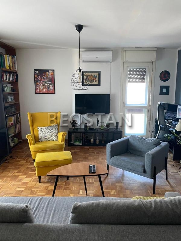 Izdavanje stanova Beograd - Zemun