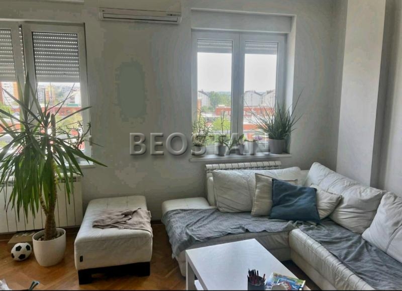 Izdavanje stanova Beograd - Novi Beograd