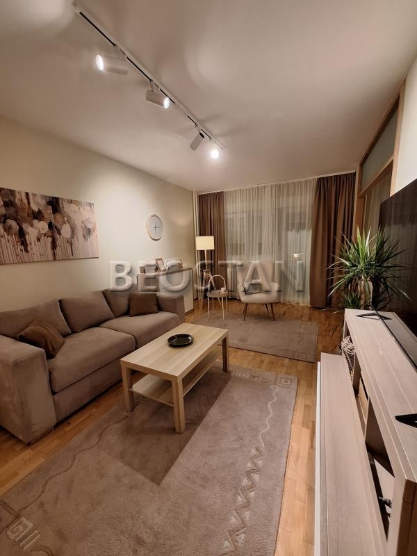 Izdavanje stanova Beograd - Novi Beograd