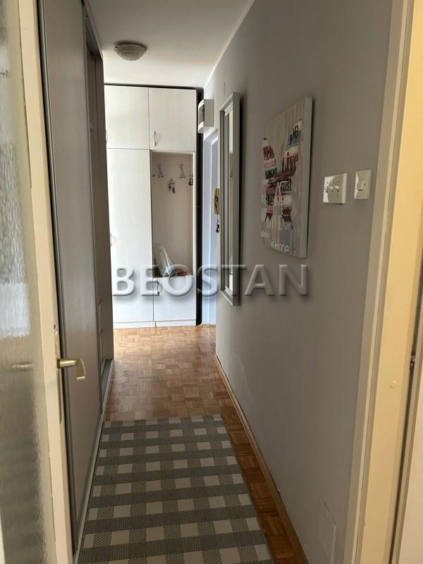 Centar - Vračar Crveni Krst #67206