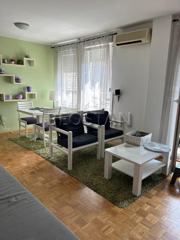 Centar - Vračar Crveni Krst #67206