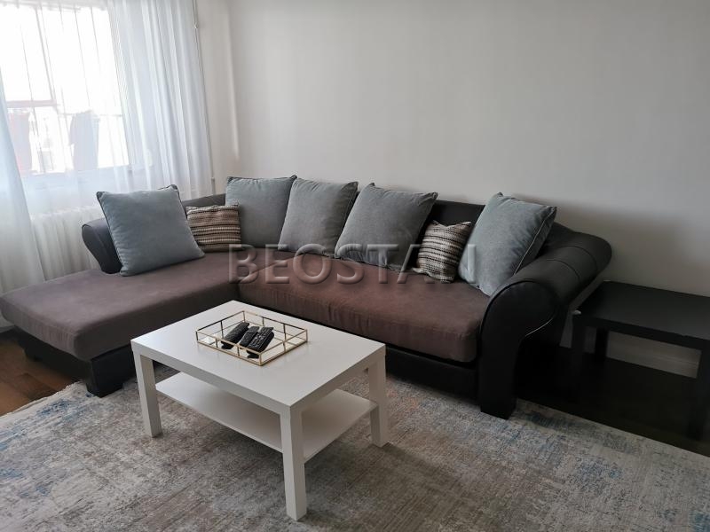 Izdavanje stanova Beograd - Novi Beograd