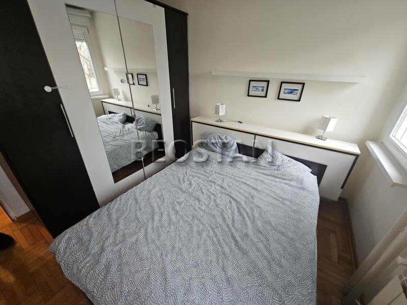 Novi Beograd - Blok 70a delta #2666034