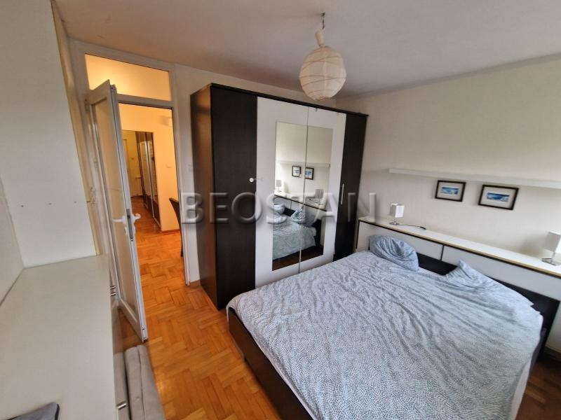 Novi Beograd - Blok 70a delta #2666034