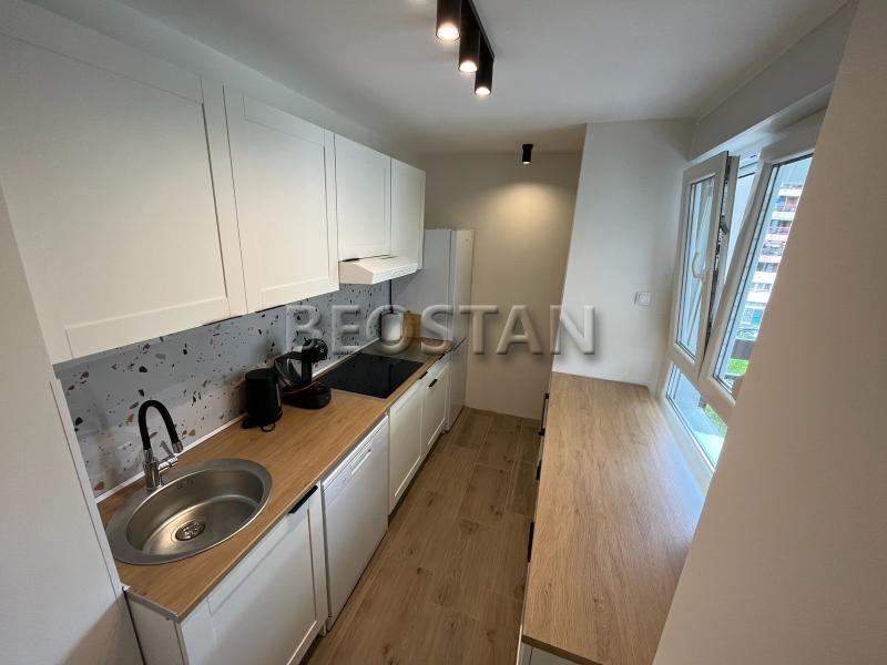 Novi Beograd - Dr ivana ribara 45 blok #67155