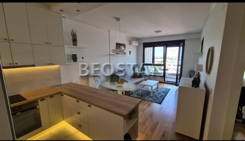 Izdavanje stanova Beograd - Širi centar