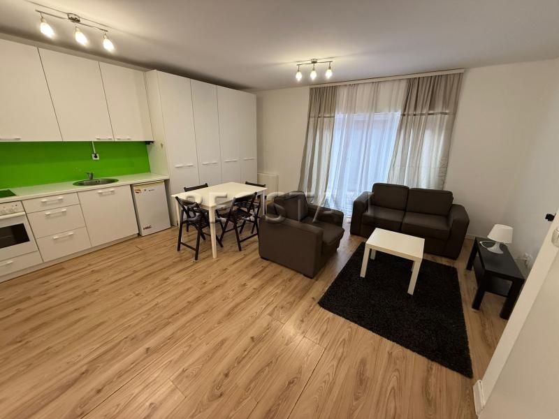 Zemun - Gornji grad #66306 330 €