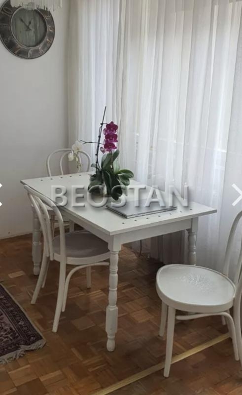 Izdavanje stanova Beograd - Novi Beograd