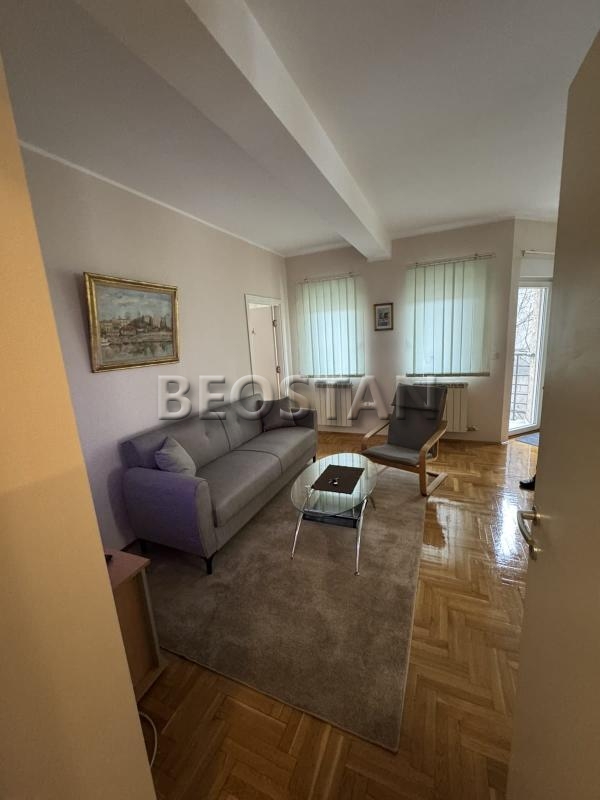 Izdavanje stanova Beograd - Centar