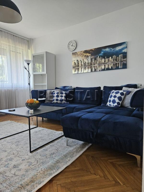 Izdavanje stanova Beograd - Novi Beograd