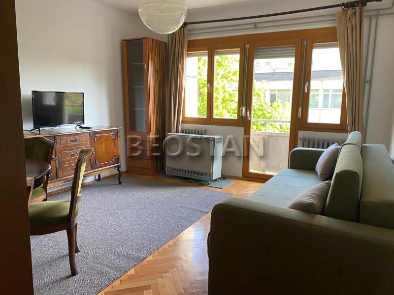 Izdavanje stanova Beograd - Novi Beograd