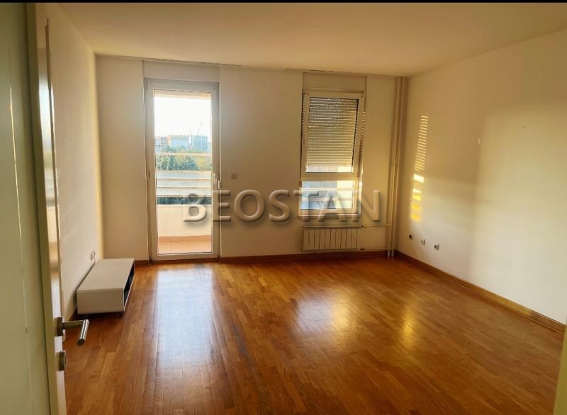 Novi Beograd - Belville #65137