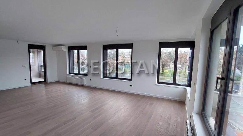 Izdavanje stanova Beograd - Novi Beograd