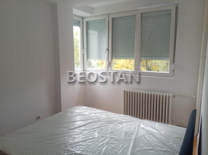 Novi Beograd - Opstina fontana #64874 Novi Beograd - Opstina fontana #64874