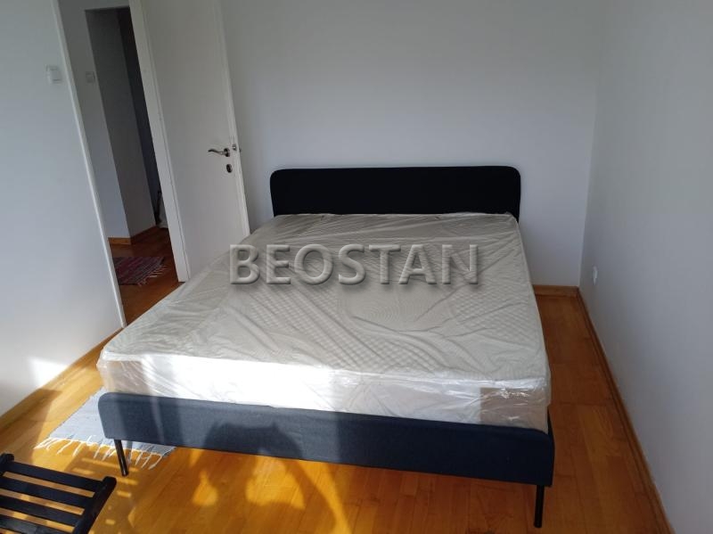 Novi Beograd - Opstina fontana #64874 Novi Beograd - Opstina fontana #64874