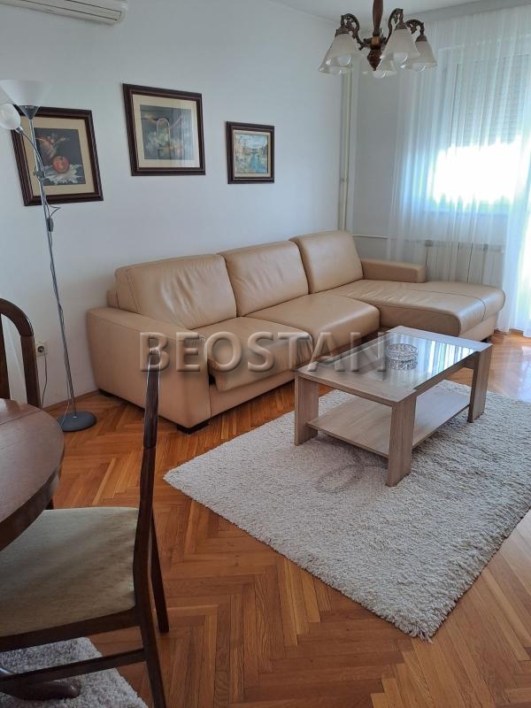 Izdavanje stanova Beograd - Širi centar