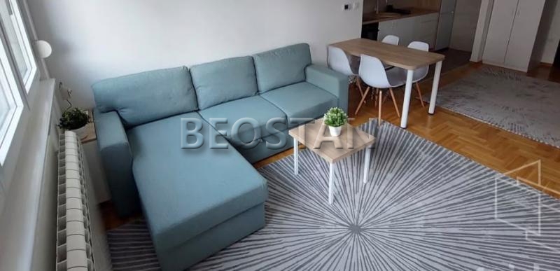 Izdavanje stanova Beograd - Zemun