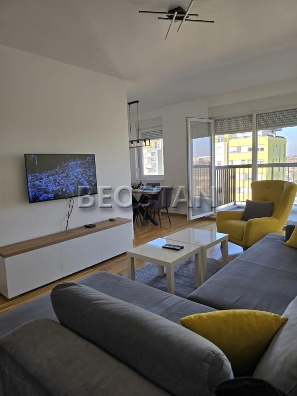 Izdavanje stanova Beograd - Zemun