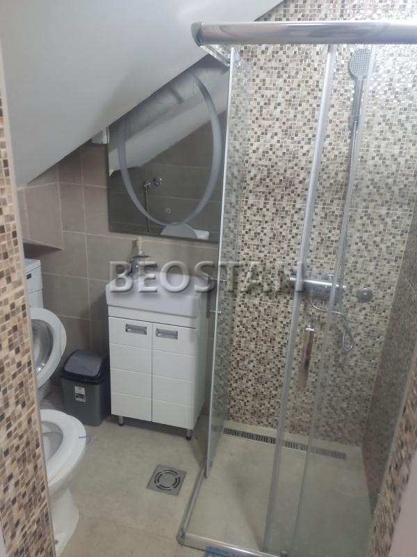 Širi centar - Banovo brdo #66438