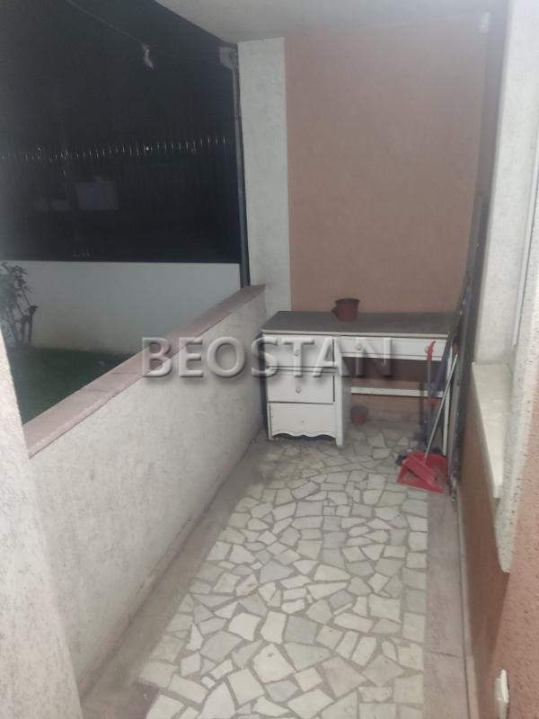 Širi centar - Banovo brdo #66438