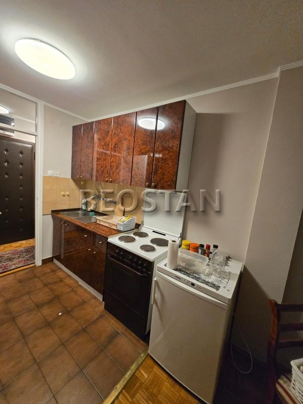 Novi Beograd - Blok 70 delta #3065785