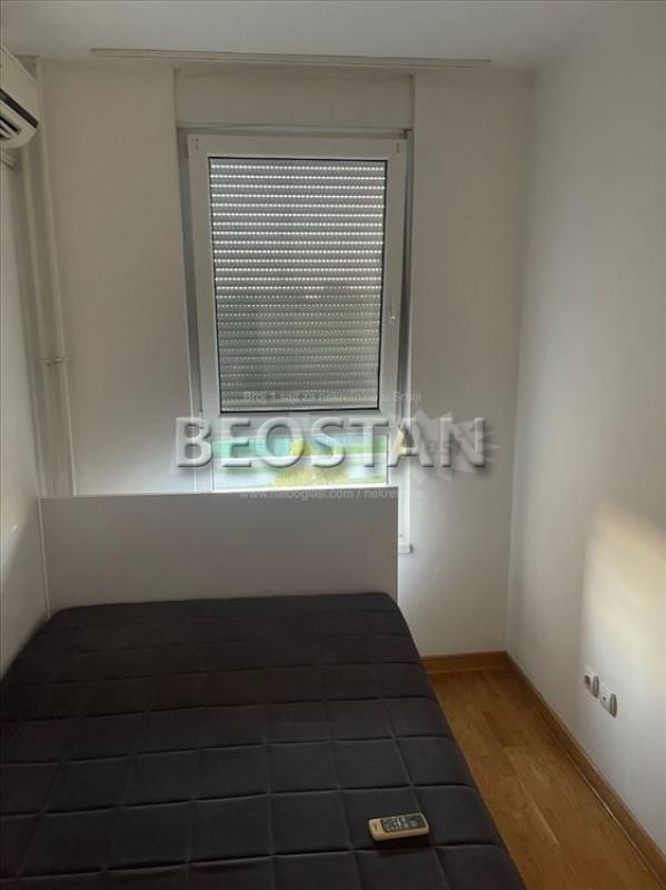 Novi Beograd - Belville #65100