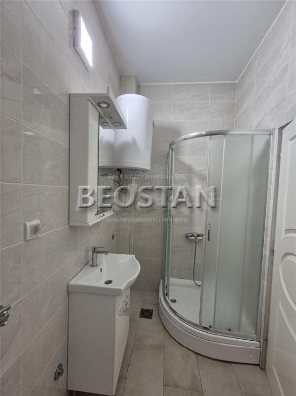 Zemun - Donji grad #65337